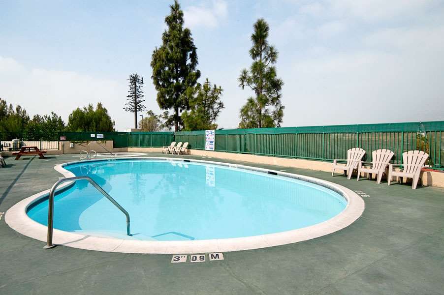 San Bernardino Inn & Suites Facilités photo